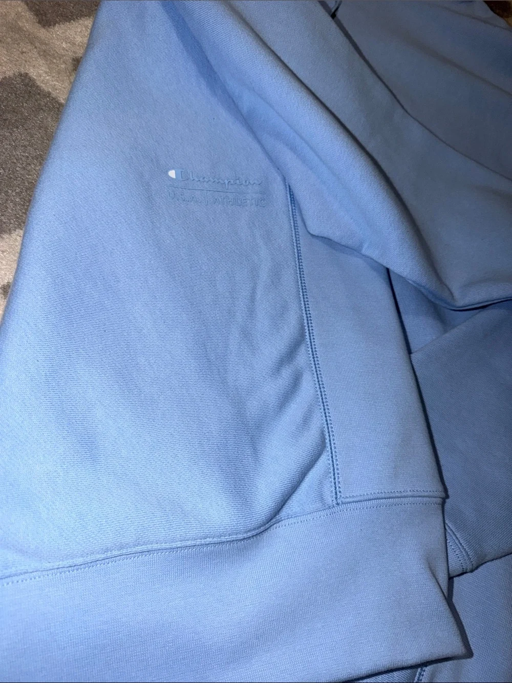 Champion men’s XXL Blue hoodie / NEW